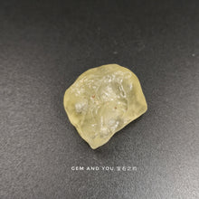 Load image into Gallery viewer, Libyan gold tektite raw 31mm*28mm*18mm