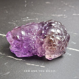 Amethyst Carving Pi Xiu (Pi Yao)