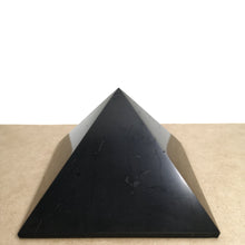 Load image into Gallery viewer, Shungite Pyramid 10cm Carving