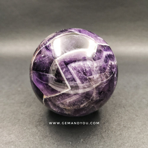 白纹紫水晶球65毫米