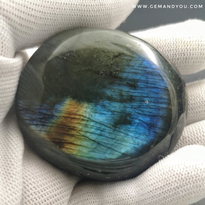 抛光拉长石Labradorite 59mm*52mm*25mm