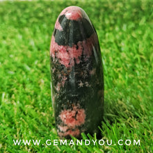 将图片加载到图库查看器中，抛光罗纹石84mm*32mm*37mm