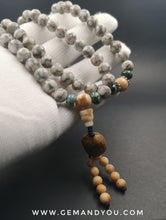 Load image into Gallery viewer, Powerful Energy Sam Roi Yod 8mm108-beads Necklace 龙宫舍利