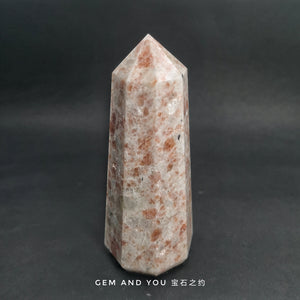 Sun Stone Polished Point 107mm*40mm
