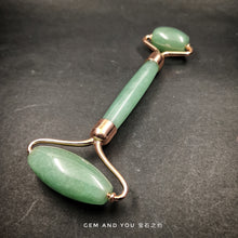 Load image into Gallery viewer, Green adventurine massage wand/massage roller