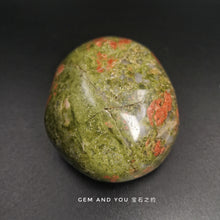 Load image into Gallery viewer, Unakite Polished 70mm*62mm*35mm*