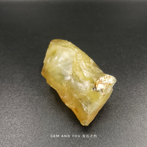 Yellow Opal Raw 64mm*35mm*31mm