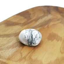 Load image into Gallery viewer, Tree Agate Tumble Stone 30-40mm