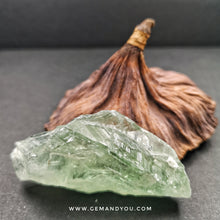 Load image into Gallery viewer, Green Amethyst Raw Specimen 70mm*32mm*22mm