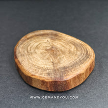 Load image into Gallery viewer, Raja Kayu Wood Slab 65mm*55mm*11mm