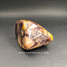 Load image into Gallery viewer, Mookite Polished 60mm*51mm*47mm