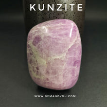 Load image into Gallery viewer, Purple Kunzite Polished 65mm*49mm*23mm