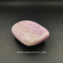 Load image into Gallery viewer, Purple Kunzite Polished 65mm*49mm*23mm