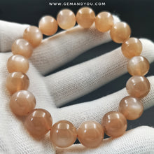 Load image into Gallery viewer, Peach Moon Stone Bracelet 13mm