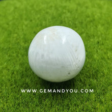 Load image into Gallery viewer, Scolecite Tumble Stone 30mm