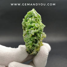 Load image into Gallery viewer, Pyromorphite Raw Specimen 55mm*49mm*23mm