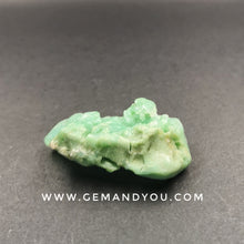 Load image into Gallery viewer, Chrysoprase raw mineral specimen 51mm*31mm*17mm