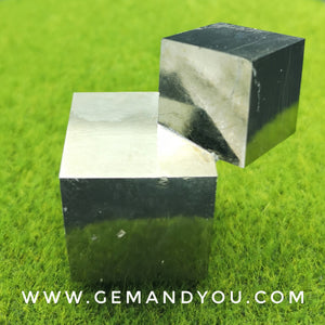 Natural Pyrite Cube Raw Mineral Specimen 58mm*39mm*25mm