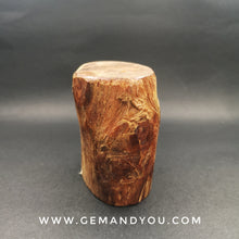Load image into Gallery viewer, Raja Kayu Wood H:74mm W:60mm