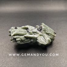 Load image into Gallery viewer, Natural Green Quartz with Hematite Cluster Raw 77mm*28mm*28mm