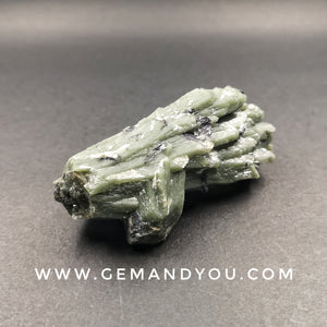 Natural Green Quartz with Hematite Cluster Raw 77mm*28mm*28mm
