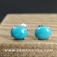 Load image into Gallery viewer, Natural Turqoise Ear Stud 9mm*7mm