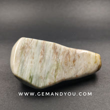Load image into Gallery viewer, Green Petrified Wood Polished 85mm*47mm*29mm