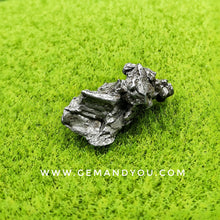 Load image into Gallery viewer, Meteorite Raw 40mm*20mm*16mm (26gram)