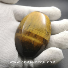 Load image into Gallery viewer, Yellow tiger eye stone oval shape 60mm*40mm*19mm