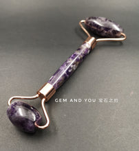 Load image into Gallery viewer, Amethyst massage roller/massage wand