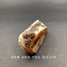 Load image into Gallery viewer, Golden Honey Calcite Raw Specimen 76mm*43mm*30mm