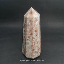 Load image into Gallery viewer, Sun Stone Polished Point 107mm*40mm