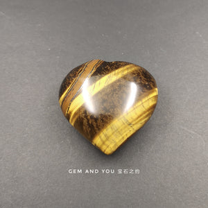Yellow tiger eye stone hearts carving