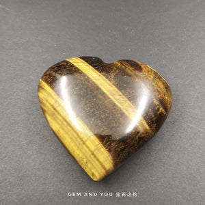 Yellow tiger eye stone hearts carving