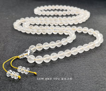 Load image into Gallery viewer, Clear Quartz 10mm Necklace 108 beads with carvings-The Great Compassion Mantra(Ta Pei Chou) 大悲咒项链