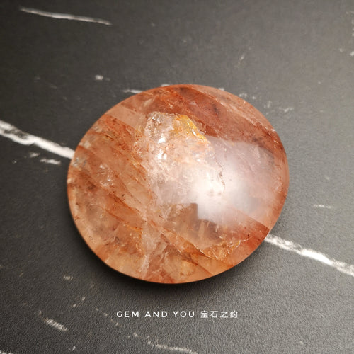 Red Hematoid Polished Palm Stone 60mm*58mm*25mm